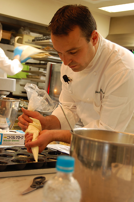 第48回 現代フランス製菓技術特別講習会